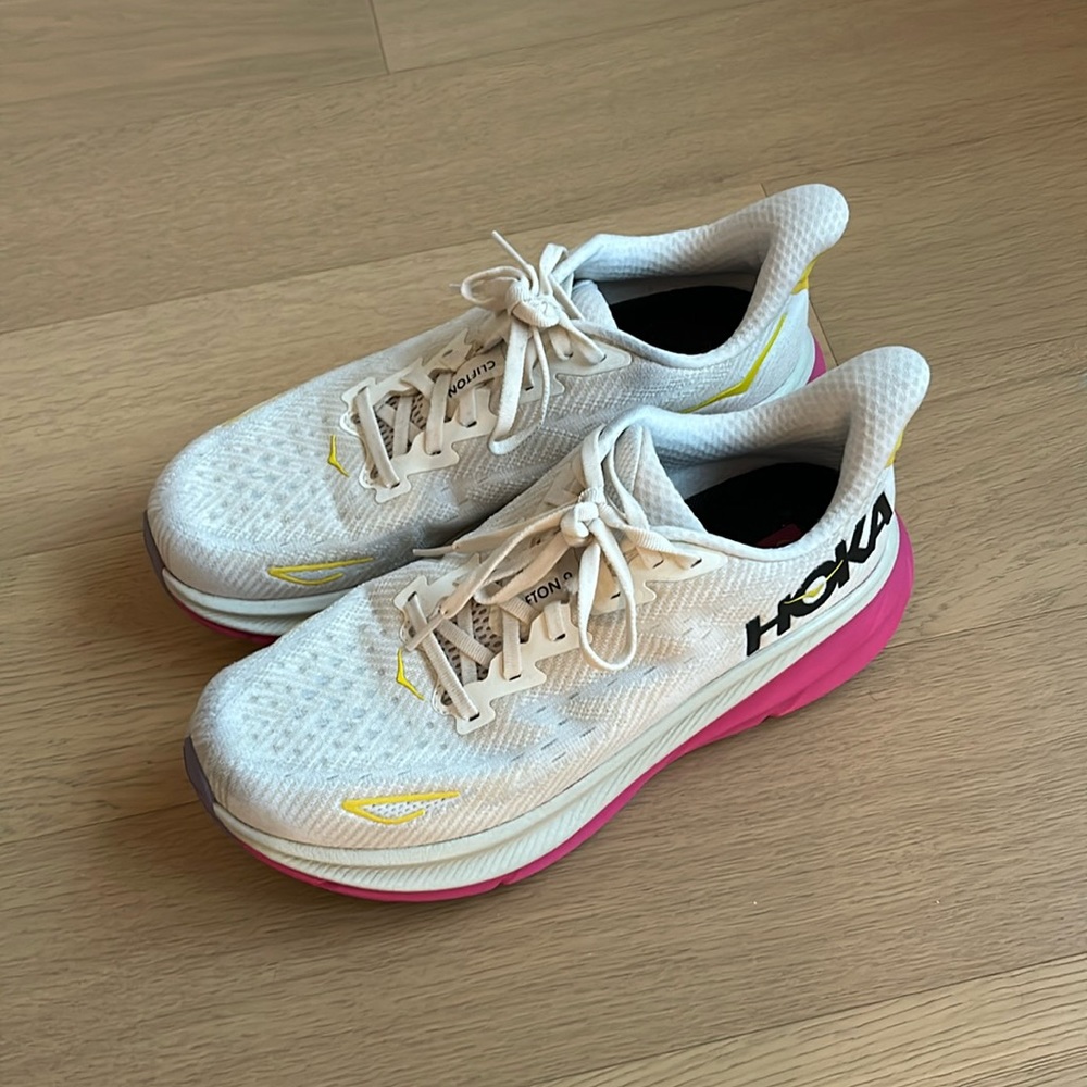 Hoka Clifton 9
